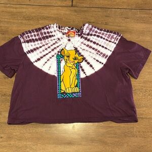 Women’s lion King crop top